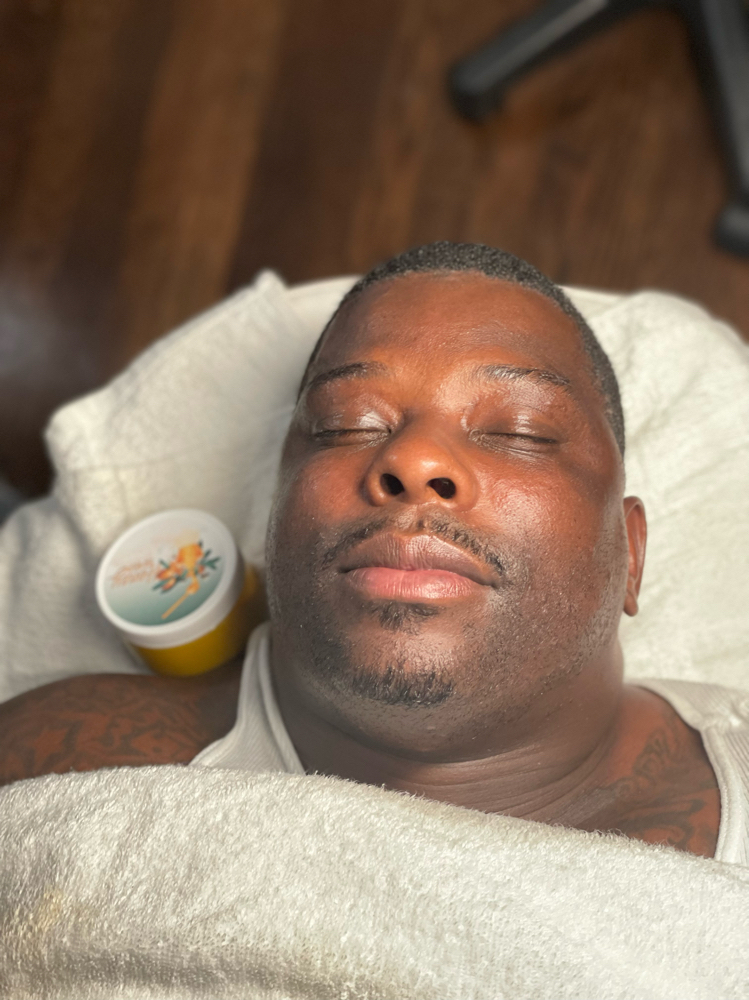 Signature HoneyShea Facial