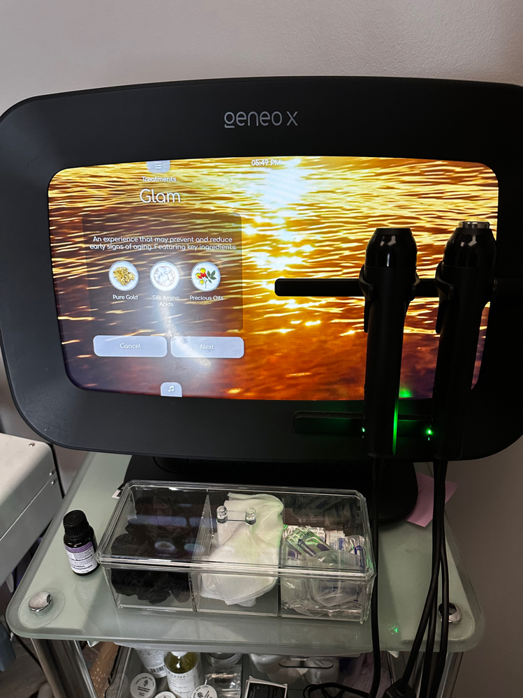Glo2Facial Gold