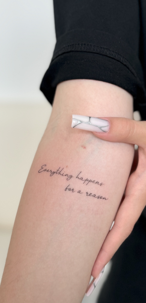 Fine Line Tattoo & Tiny Tattoo