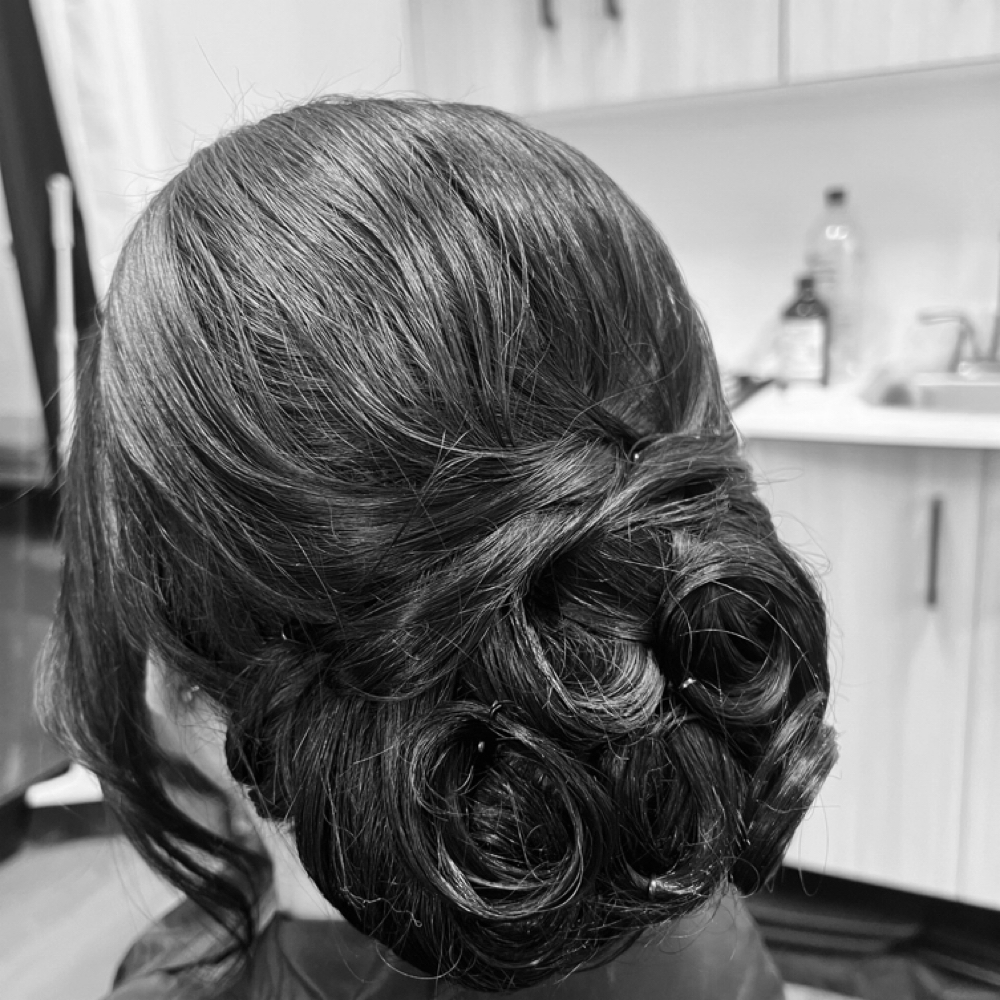 Bridal Hair Trial at VARG in Farmington, CT