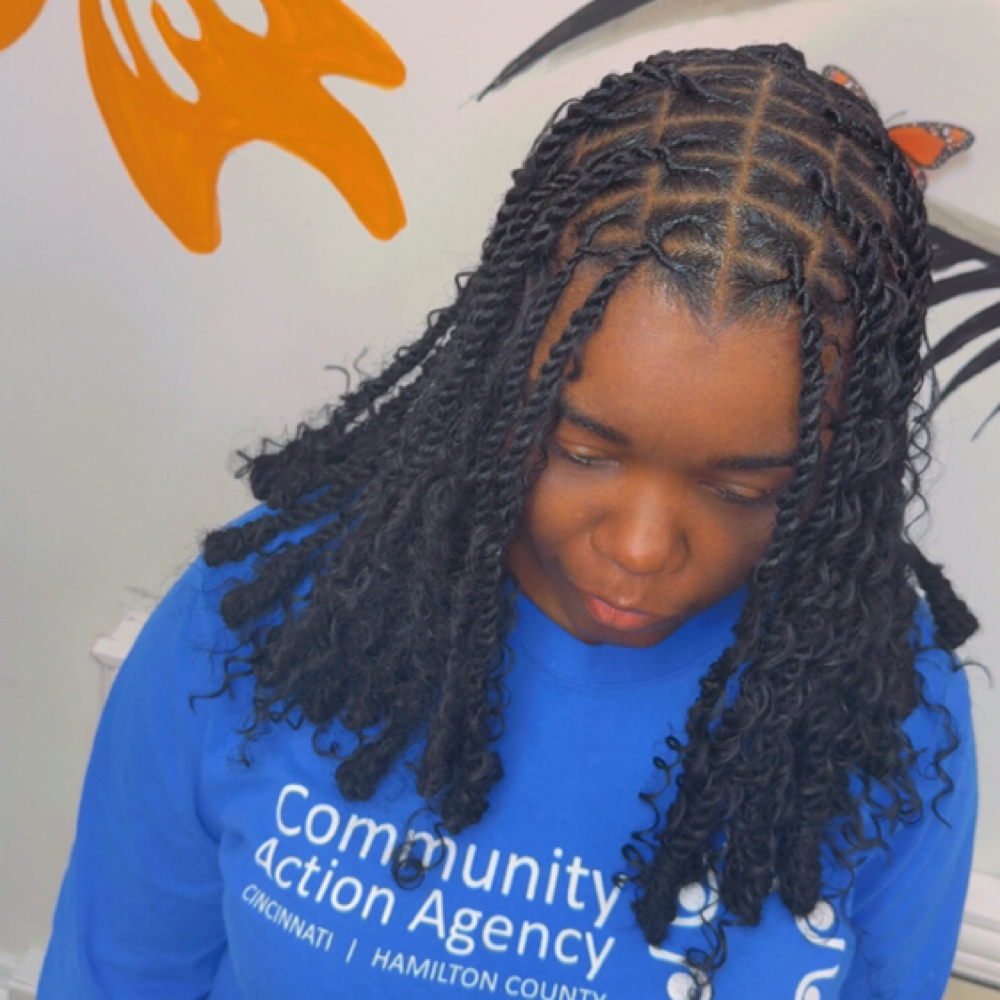Inst Locs at Melanin Kreations in Cincinnati, OH