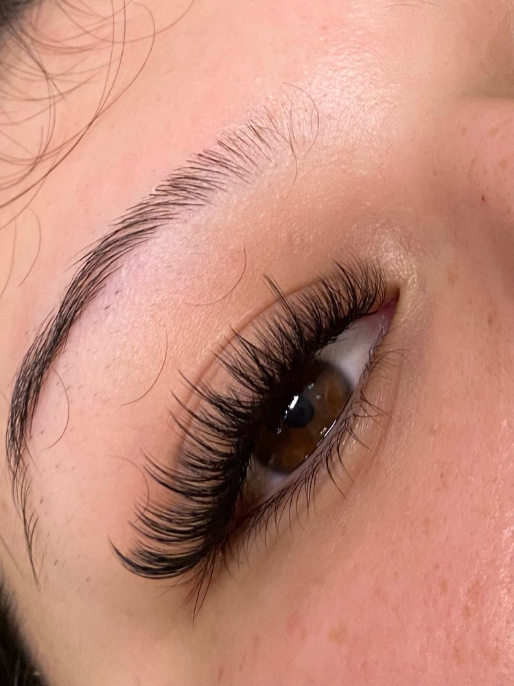 Custom Full Lash Extension Set