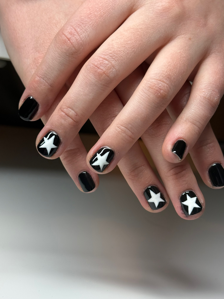 Tier 1 art (art on a few fingers)