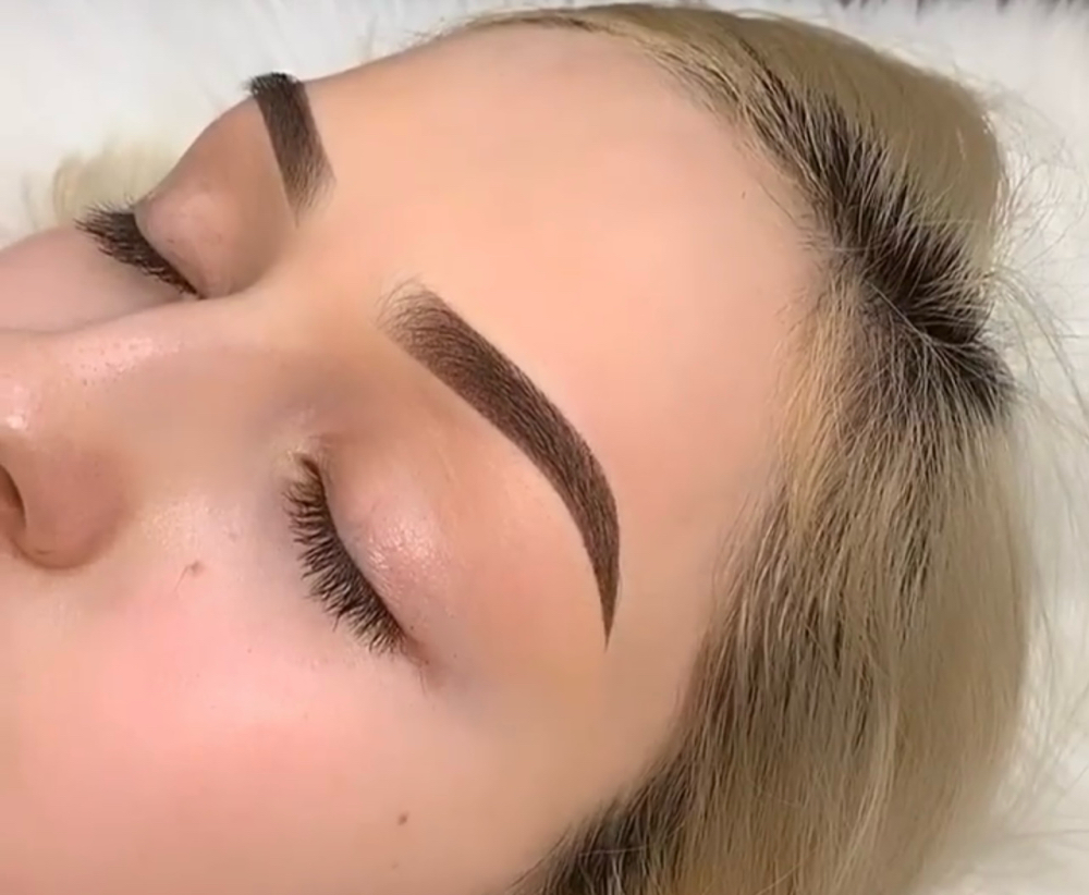 Ombré Powder Brows