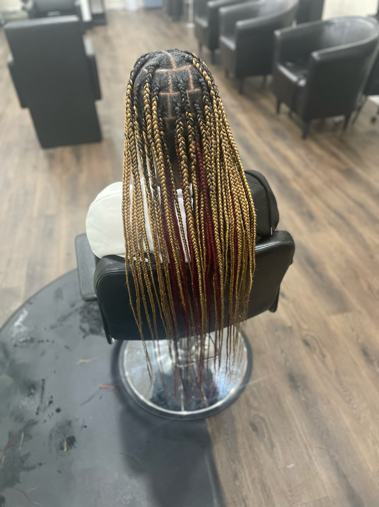 Large Knotless Braids