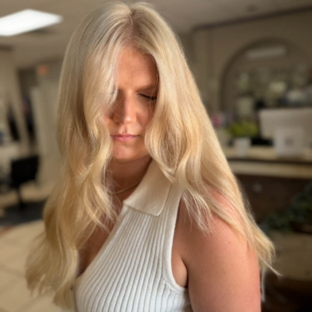 Full Highlight at Hair With Lauren in Palestine, TX