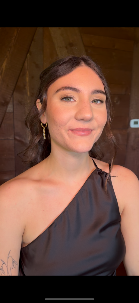 Soft Glam Makeup at Lil’s beauty bar in Trexlertown, PA