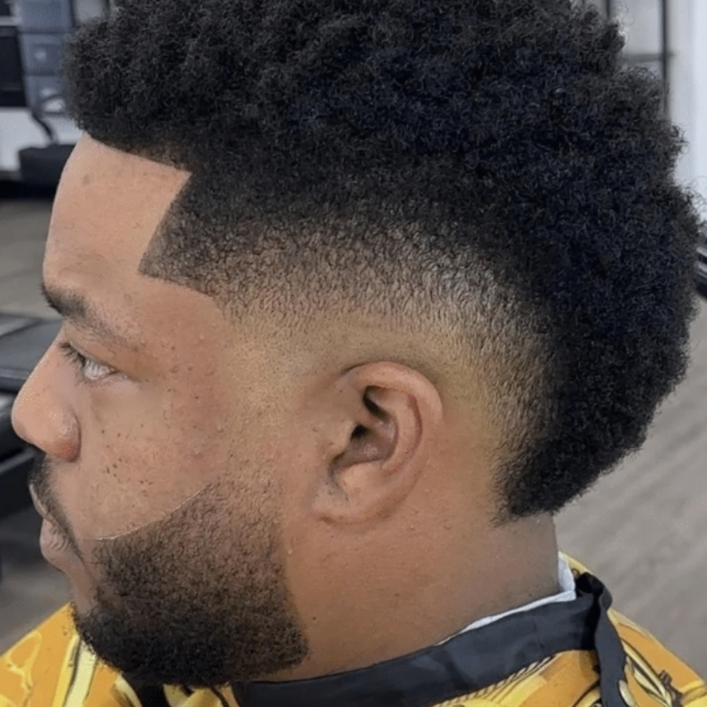 Mohawk & Full Beard Line Up at Man Cave Retreat Barbershop in Fort Myers, FL