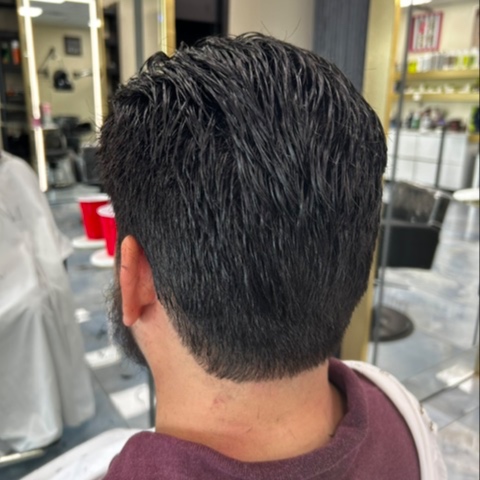 Men’s Haircut at thesalonbar in Tomball, TX