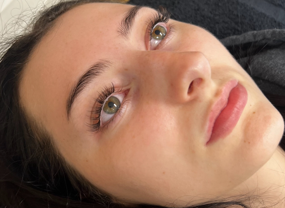 Signature Lash Fill