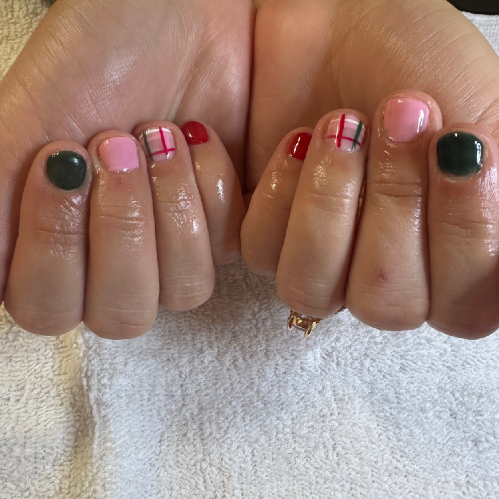 Manicure at Callie Roberson in Martin, TN