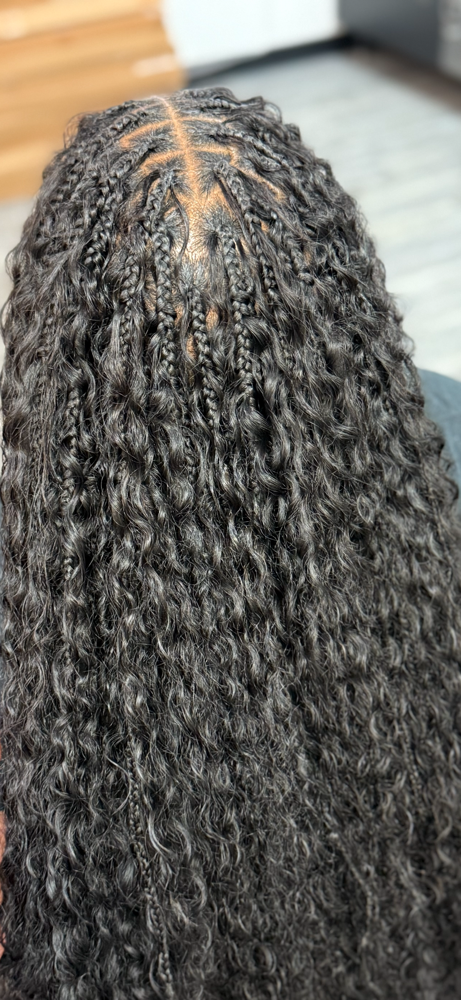 Boho Knotless Braids  ($225+)