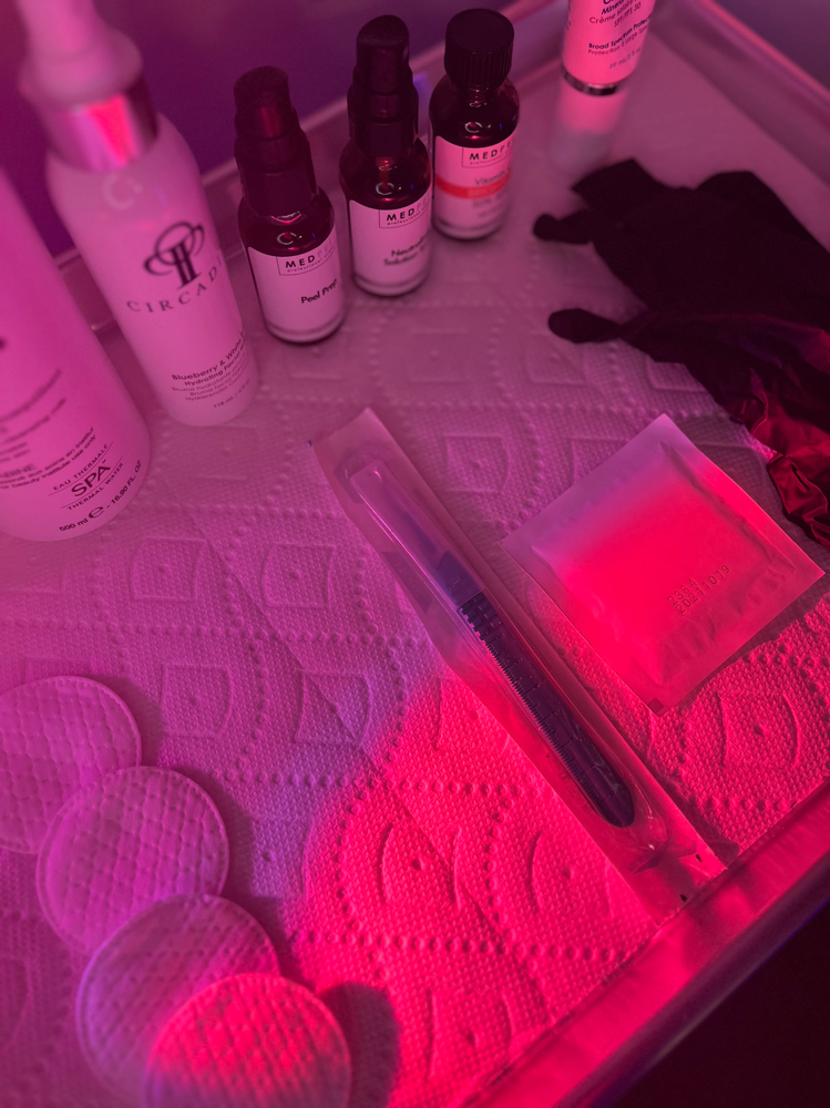 Dermaplane + Glow Peel
