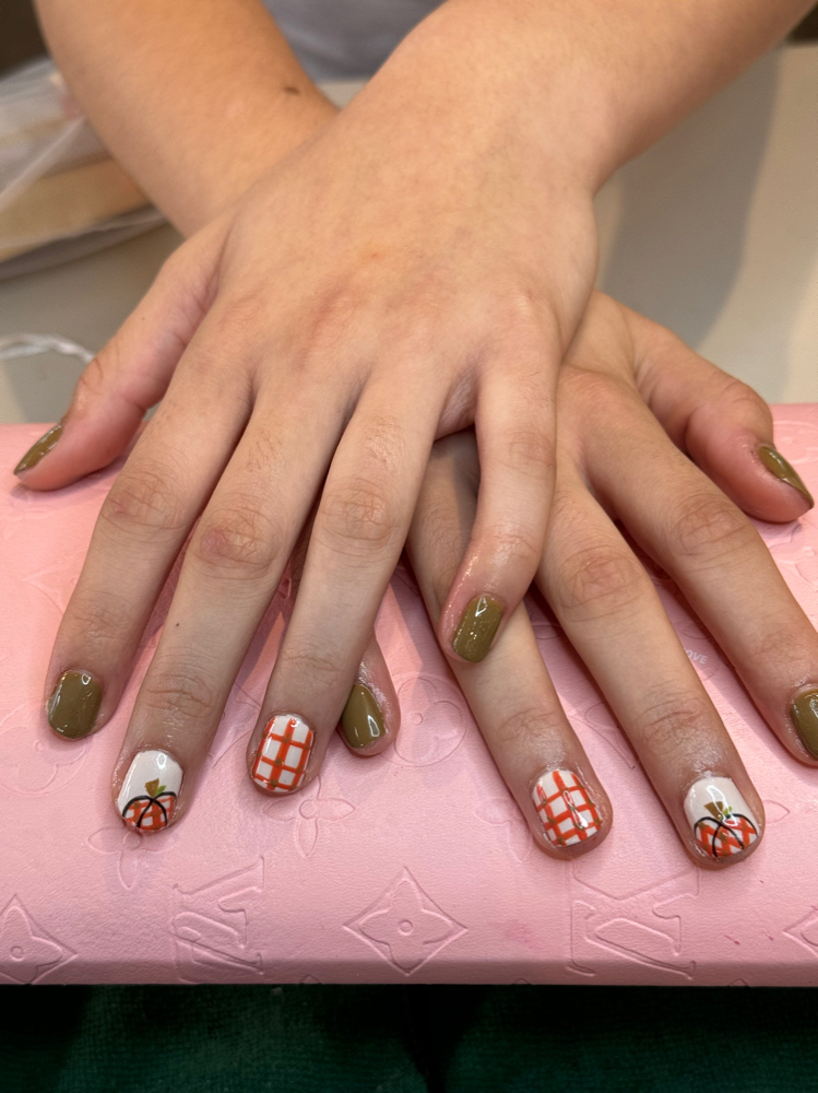Gel Manicure at Robi Martin in GRAND TERRACE, CA