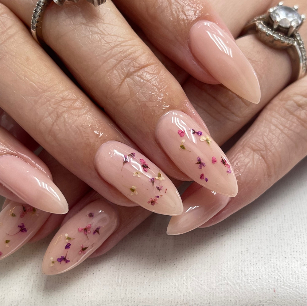 Level 1 Nail Art