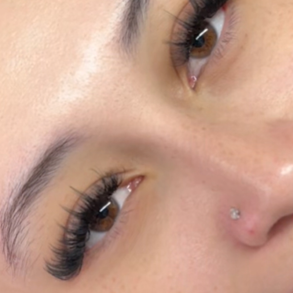 Short Wispy at DesirableLashes in Seattle, WA