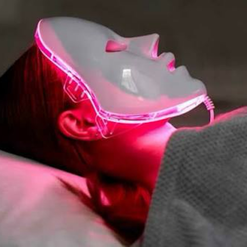 Red Light Therapy at Luxe Lines and Lips, PLLC in Halls, TN