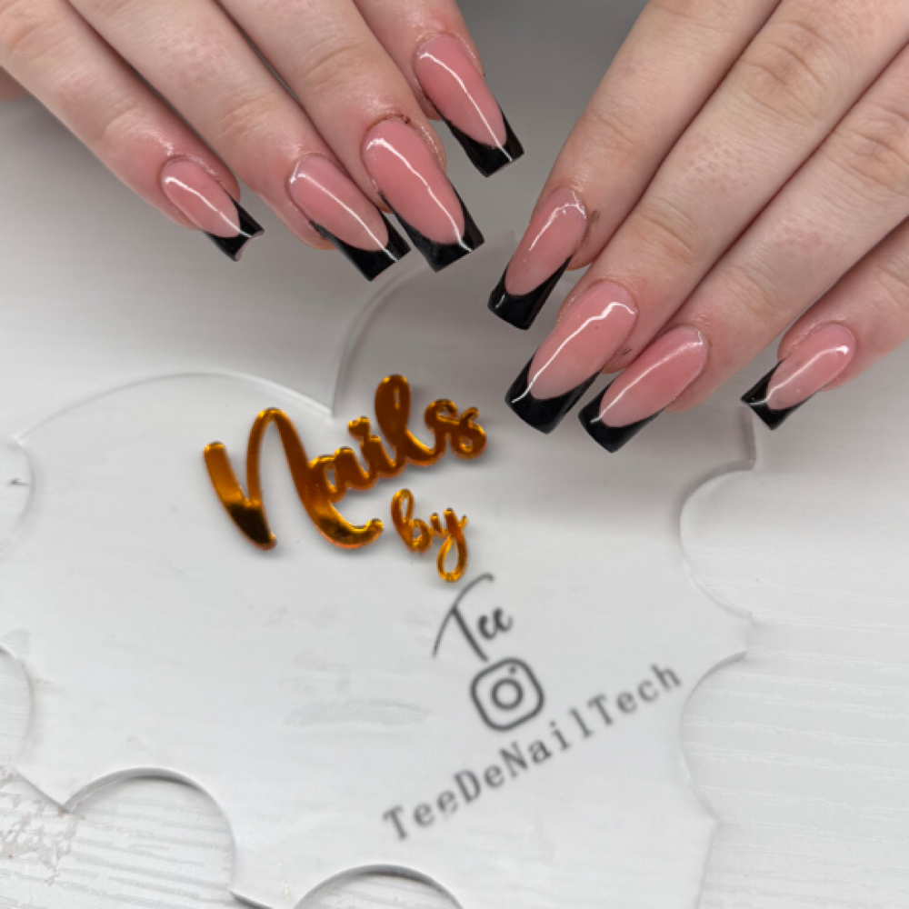 Kiddos Color Change at TeeDeNailTech in Pensacola, FL