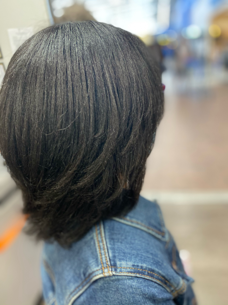 Wash & Simple Blow Dry