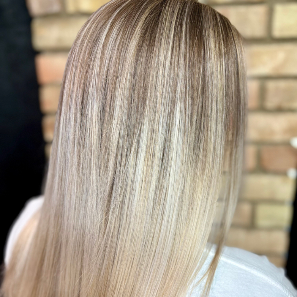 Partial Highlights (15-20 foils) at Buzzed & Boujee in Ardmore, OK