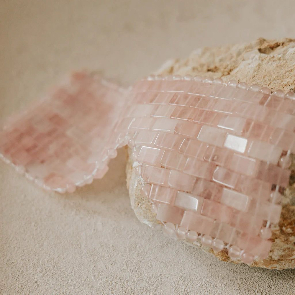 ADD-ON ROSE QUARTZ EYE MASK