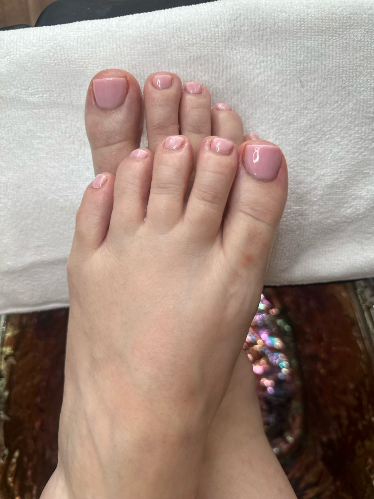 Regular pedicure