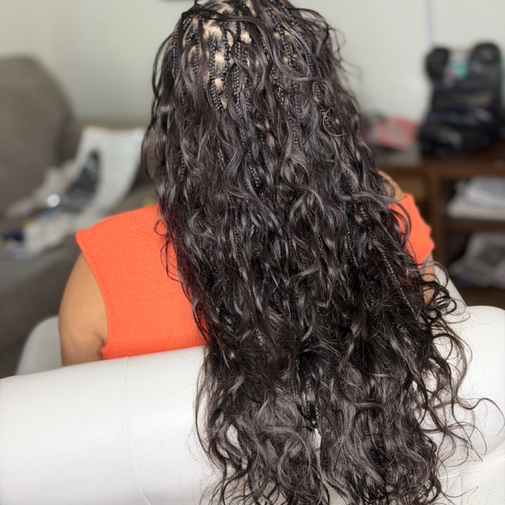 Mermaid Braids at Crownd by Court in Northport, AL