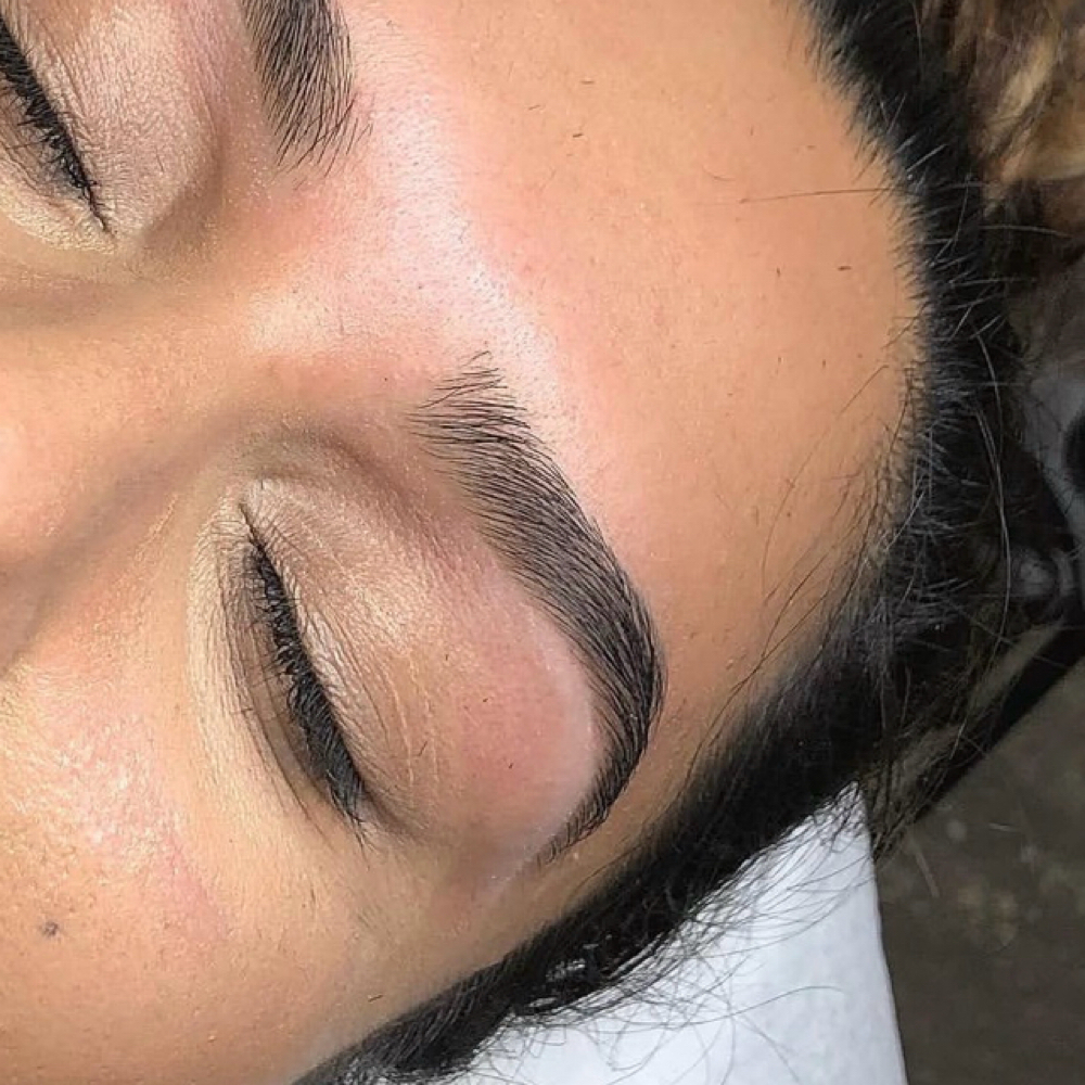 Eyebrow Shaping at BODY LUMINIZE in Castro Valley, CA