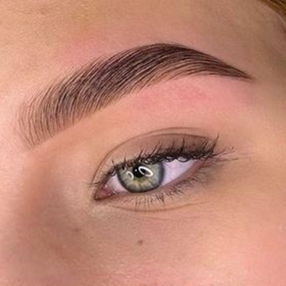 Women's Brow Waxing at Majestic Aesthetics by Jaki, Columbus OH