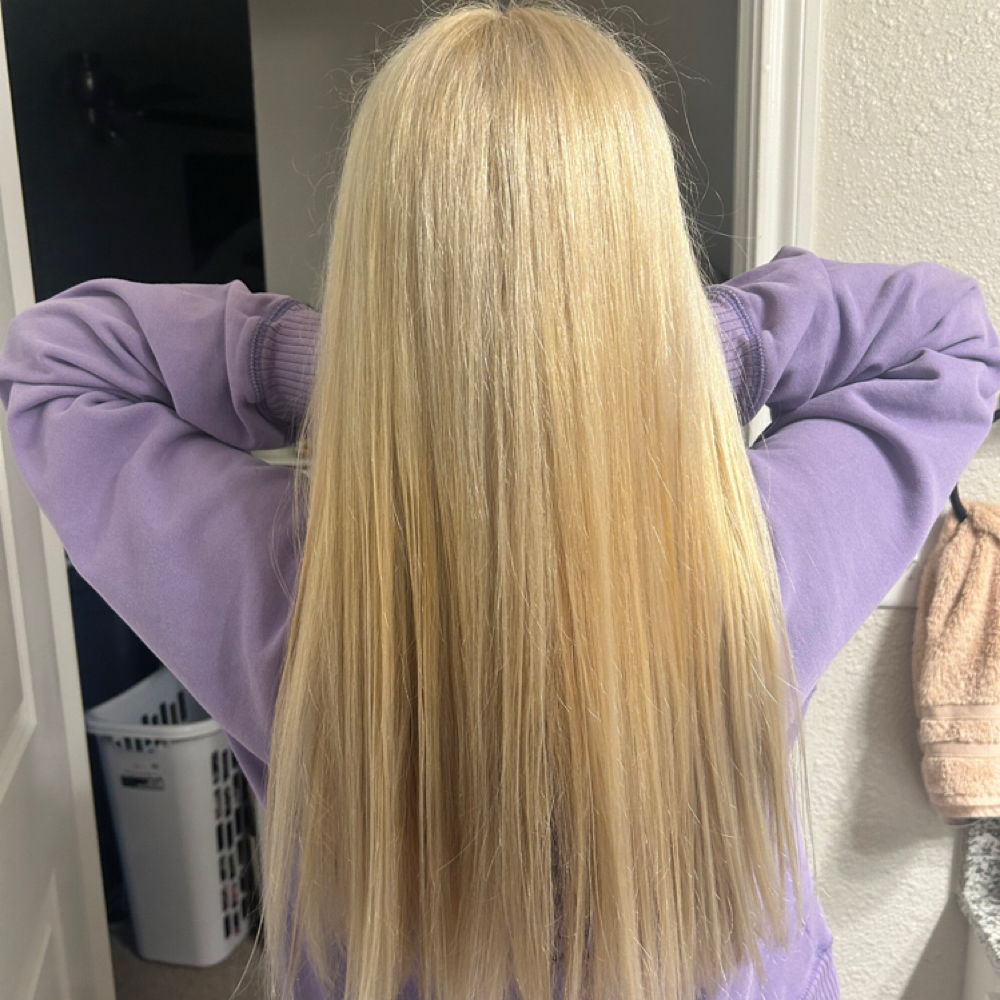 Full Blonding at Haley DeWees at Bella Roots Salon in Spring Hill, TN