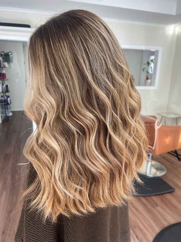 Conditioning treatment at Bei Capelli in Palmer, MA
