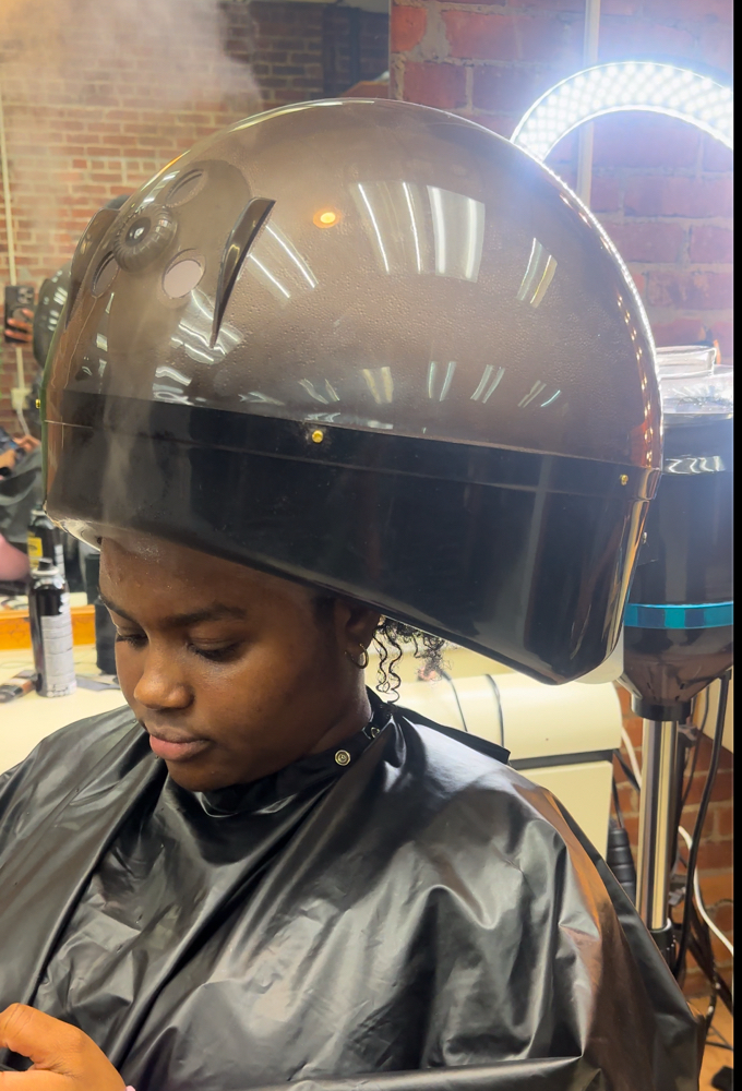 Deep Hydrating Steam Treatment