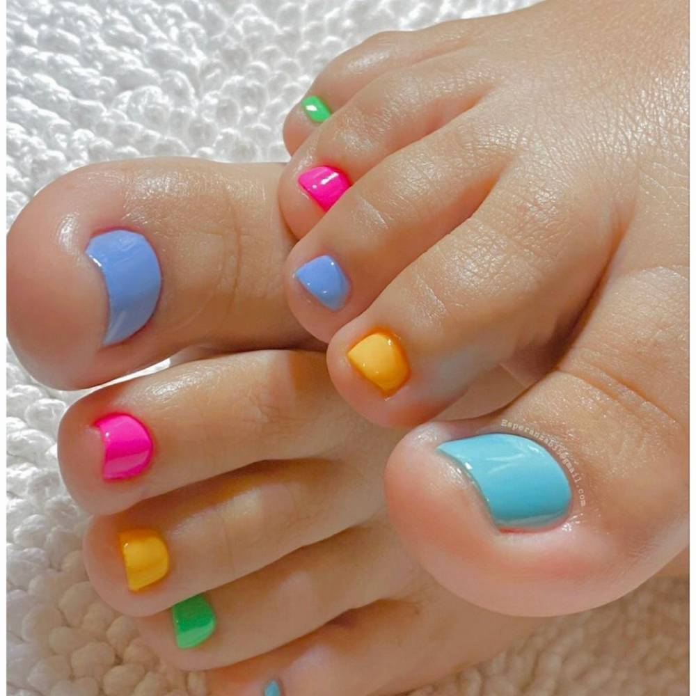 Kids Pedicure(12 and under) at HolaAngelnails in Columbus, OH