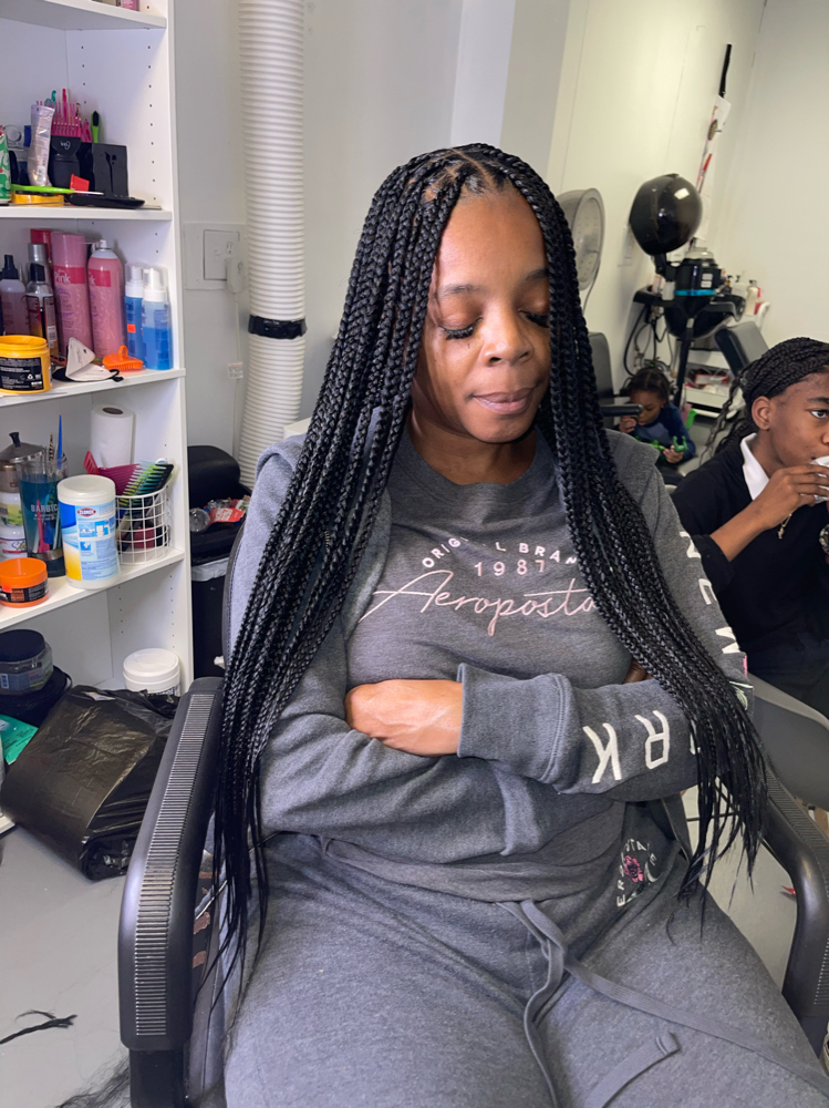 Small Knotless Braids