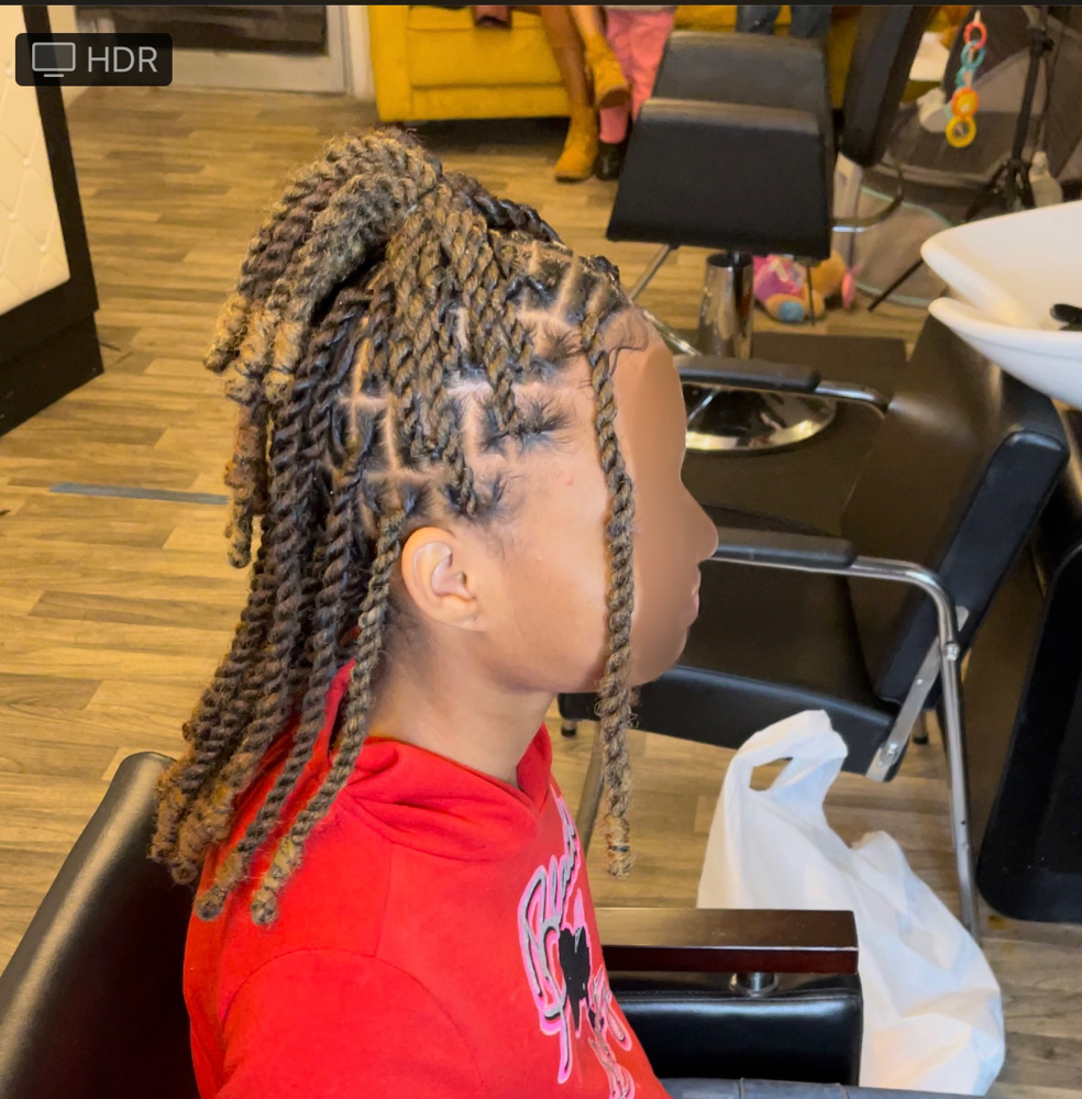 Girls Invisi Locs