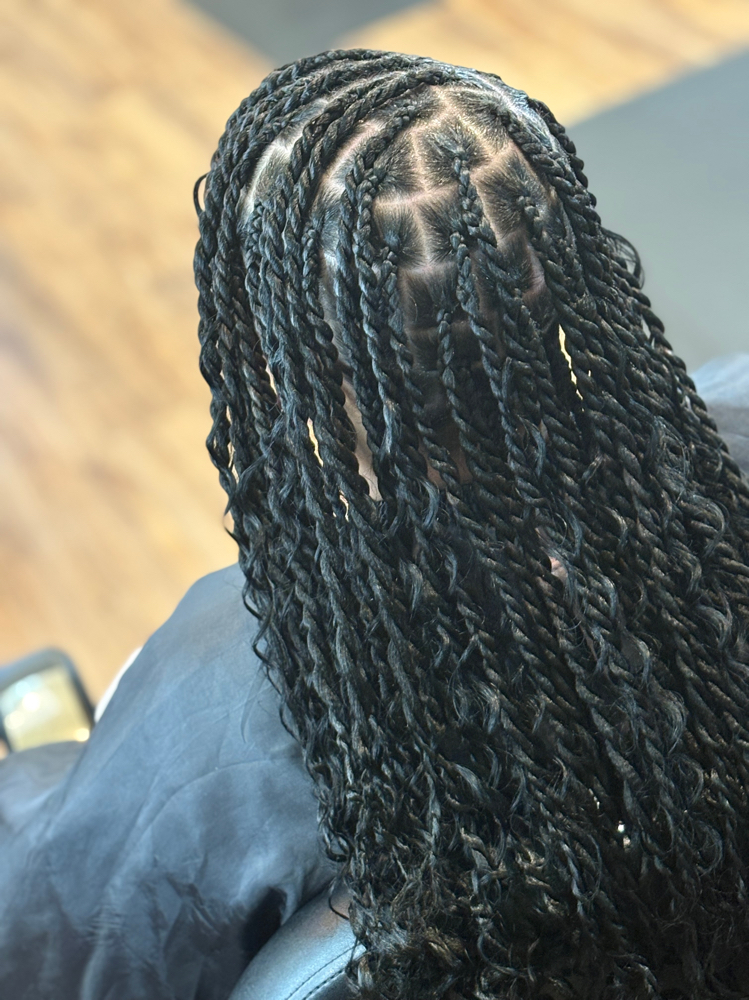 Island Twists w Boho