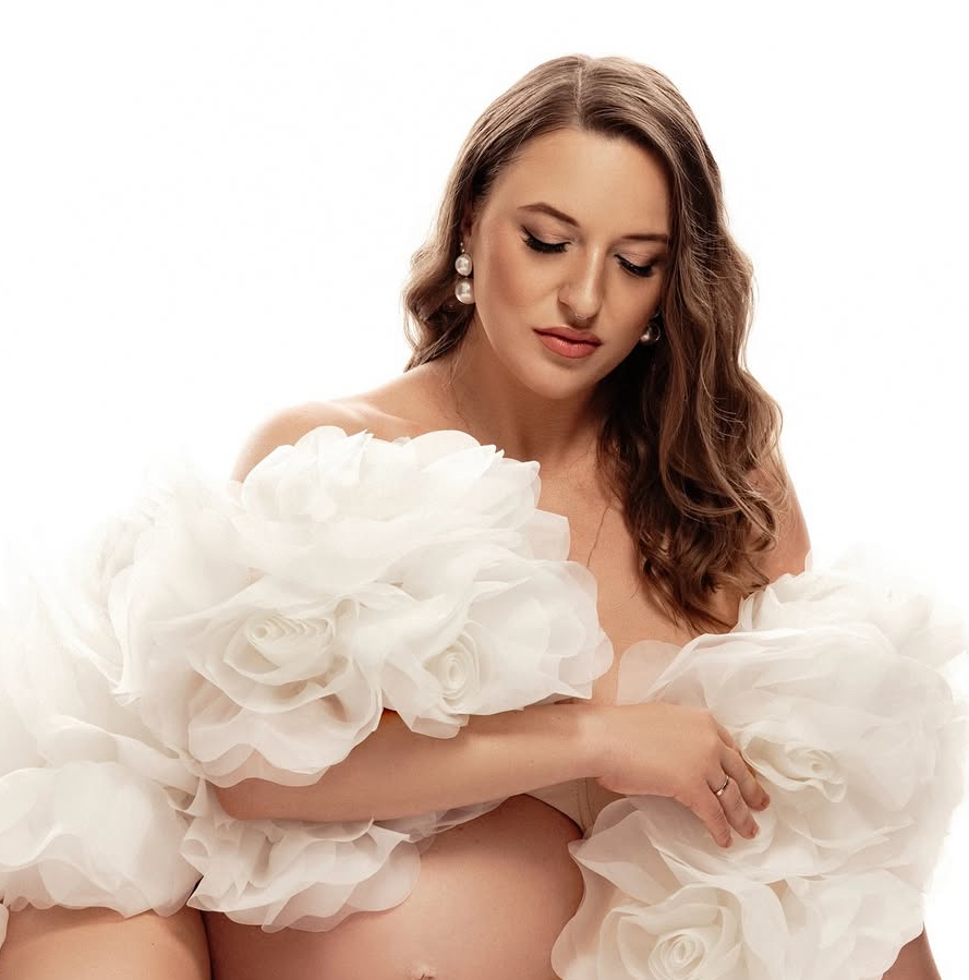 Maternity Photo Makeup/Hair Style at Vogetica Beauty Lab (Regina) in Dallas, TX