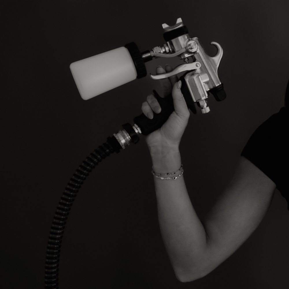 In Studio Spray Tan at Anna Hayes Spray Tans in Monroe, OH