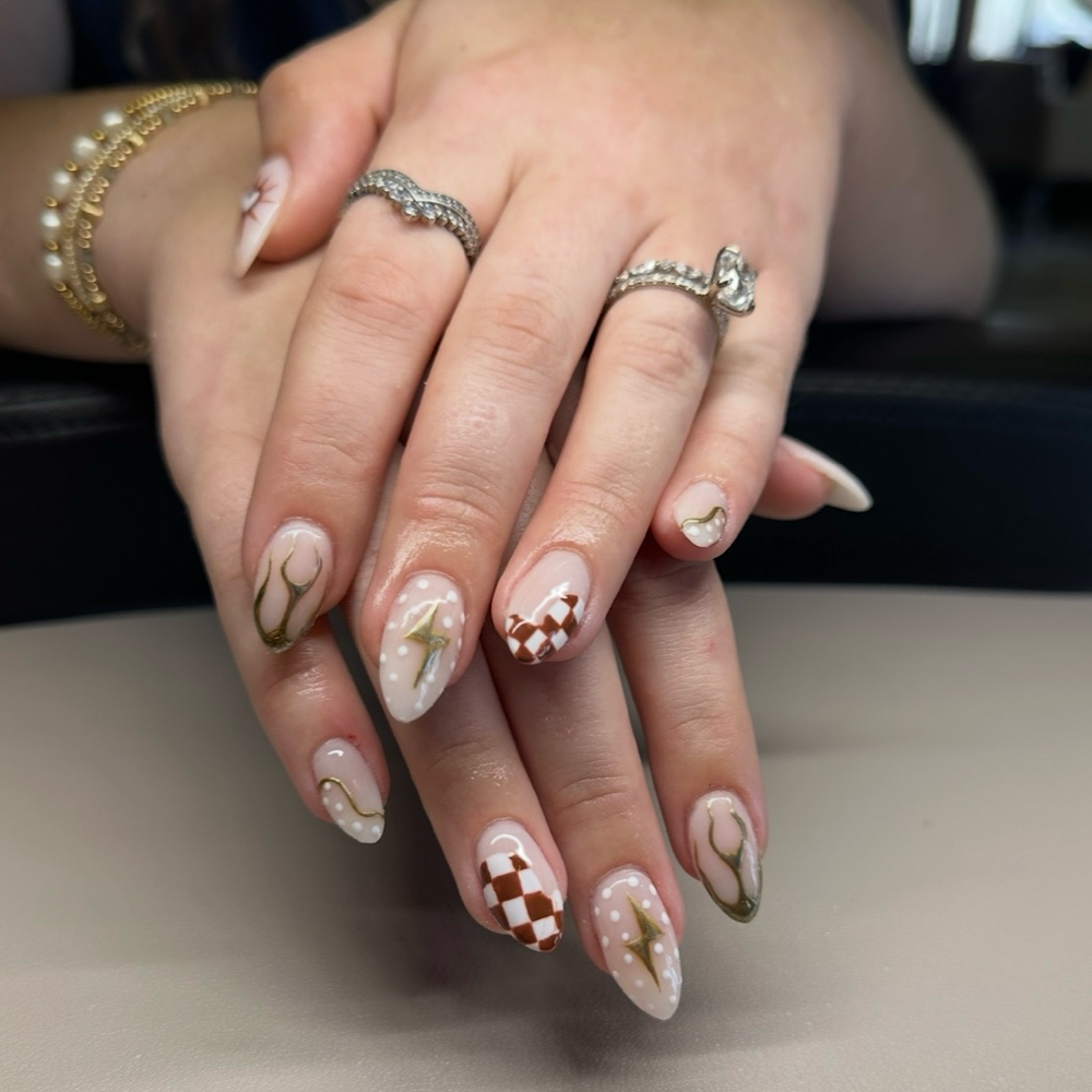 Nail Art Level 3 - Detailed