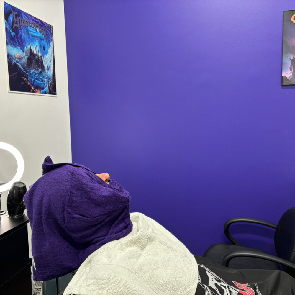 Hot Towel Shave(Full Shave) at The Suitcase Barber in San Diego, CA