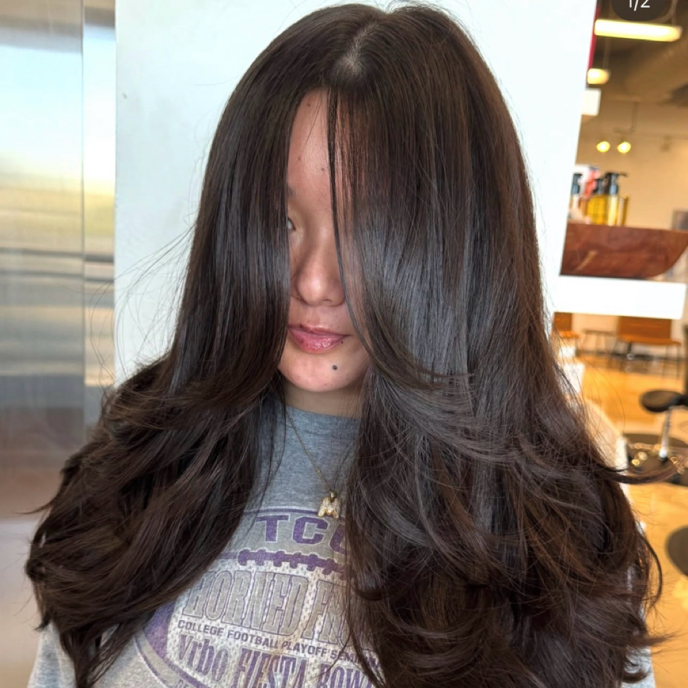 Crown Reset at Noticeably Niecy Studios in Dallas, TX