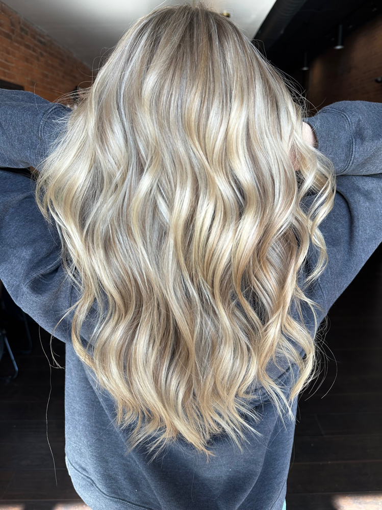 Maintenance Wash/Style at Hailee Gullett in Bellefonataine, OH