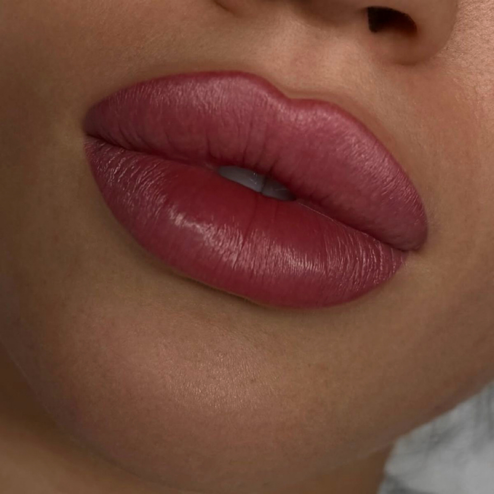 💋 Lip Blush + Brow Touch-Up Packag at Phénix Beauty Lab in Dallas, TX