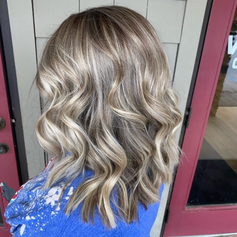 Full Highlight Touch Up at Shearly Southern Salon in Pickens, SC