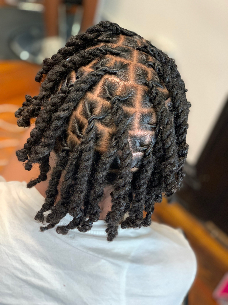 Loc Retwist & Style