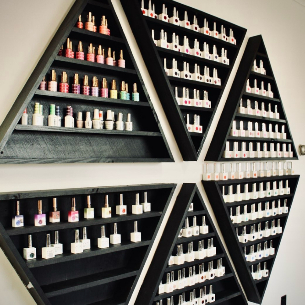 Mini Pedi at Modern Looks & Wellness Spa in Lincoln, IL