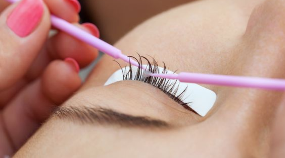 Lash Removal Service