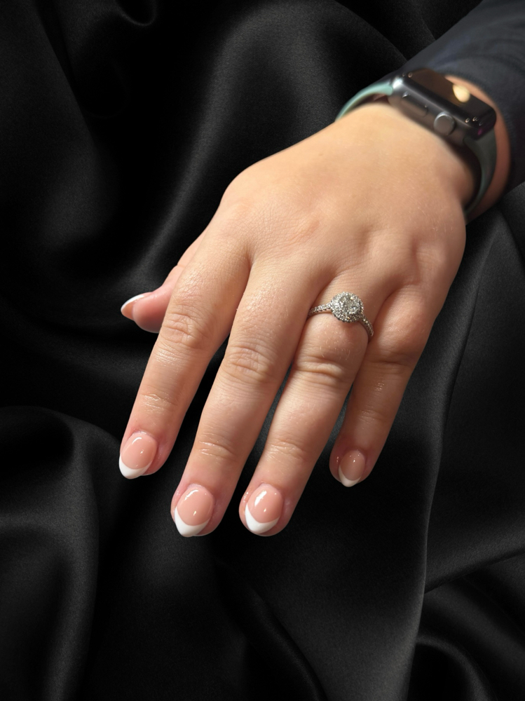 Acrylic Full Set at Onyx No. 22 in Johnson Creek, WI