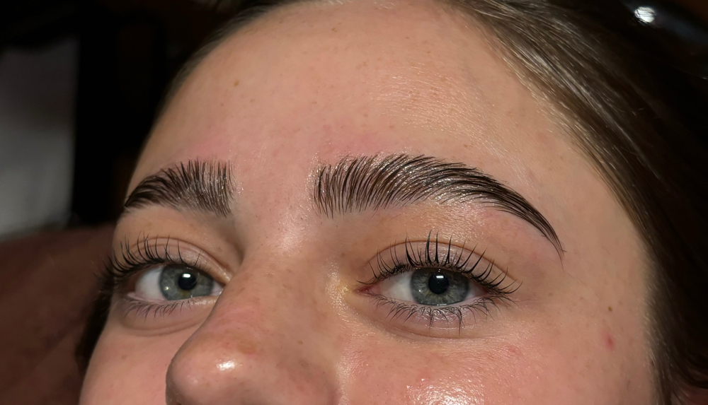 Eyebrow Lamination