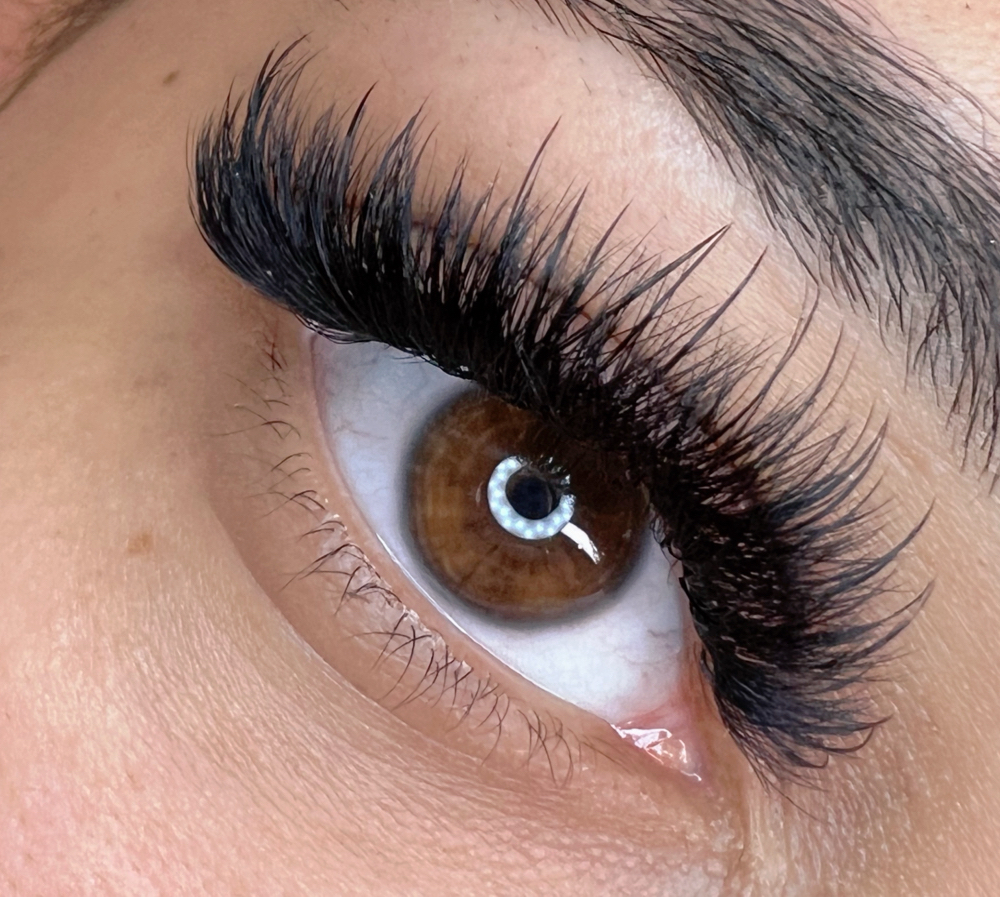 Wispy Lashes